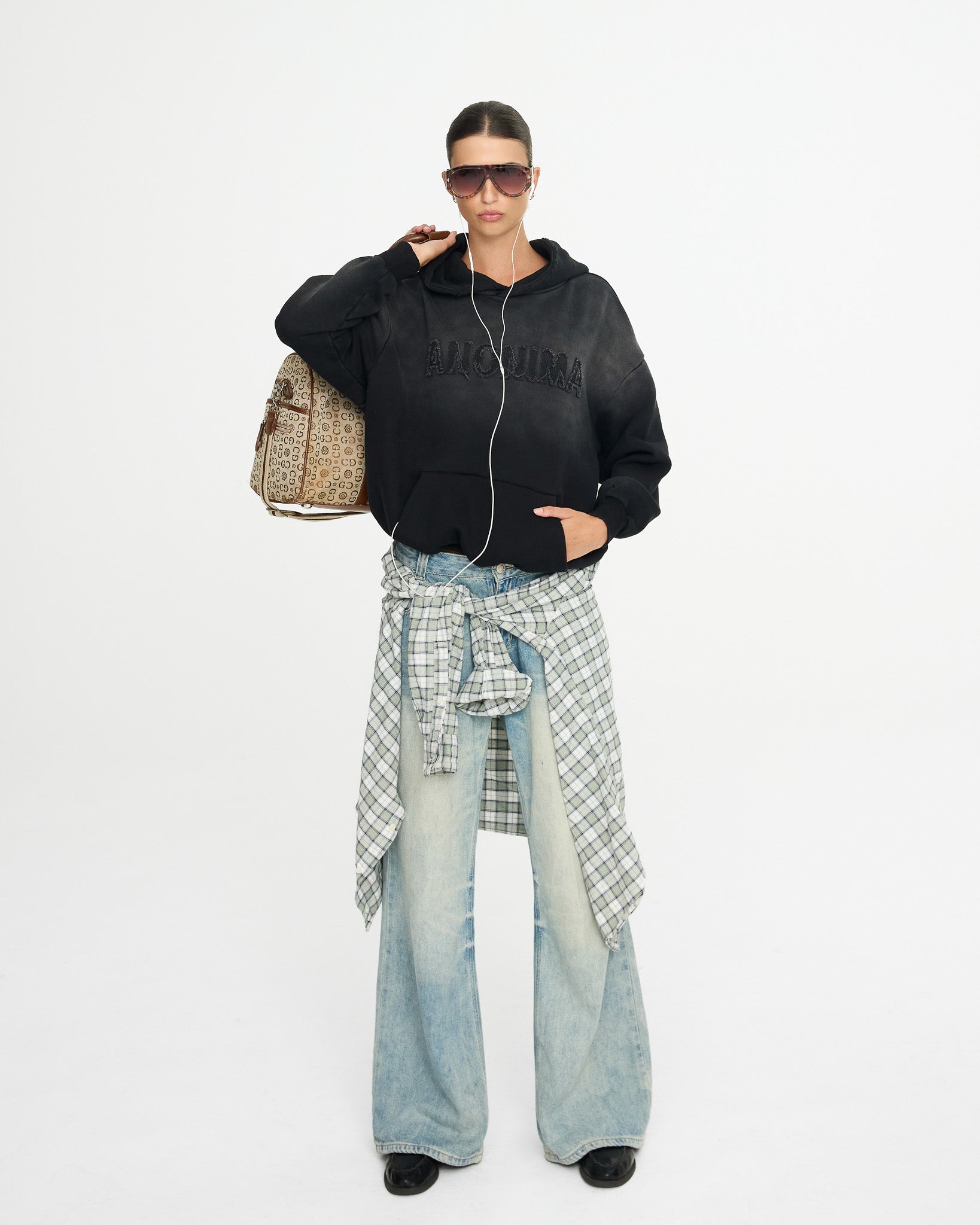 Anonima Hood - Black Sundown